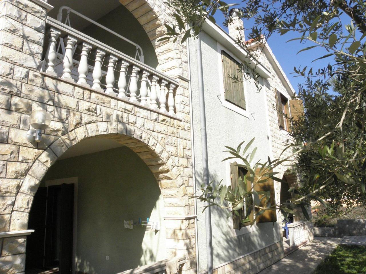 Apartments Brane - 180M To The Sea Vrsi Exteriör bild